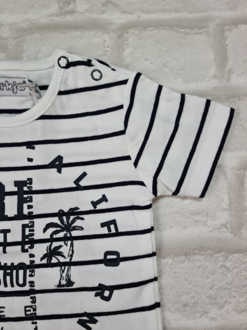 Tricou copii cu inscriptii si dungulite bleumarin